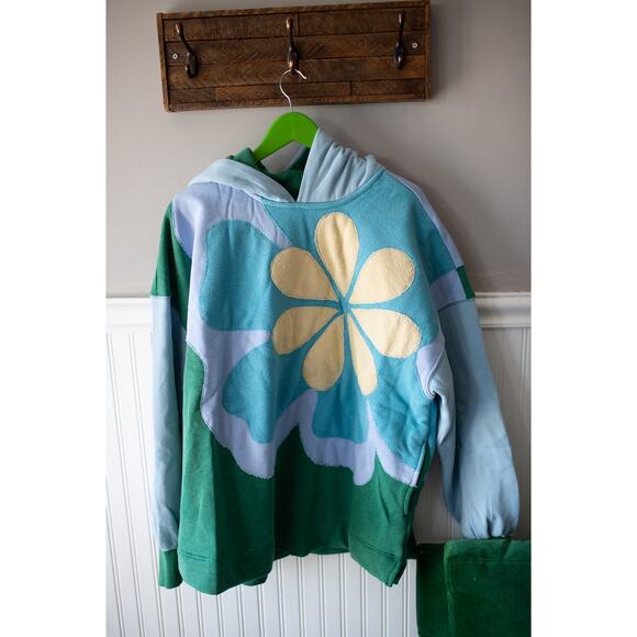 Free People Clover Sweatshirt Small NEW - Picture 3 of 6